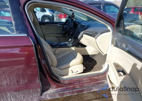 2013 Ford Fusion Hybrid Se из США, поврежденный, VIN 3FA6P0LU1DR251738